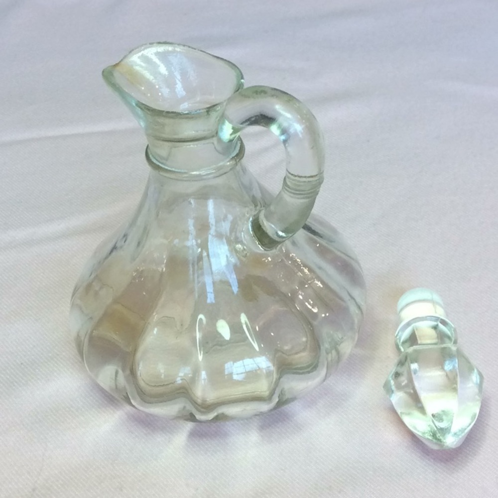 FINAL SALE PRICE Beautiful Sugar/Creamer and Cruet Set - Picture 7 of 8